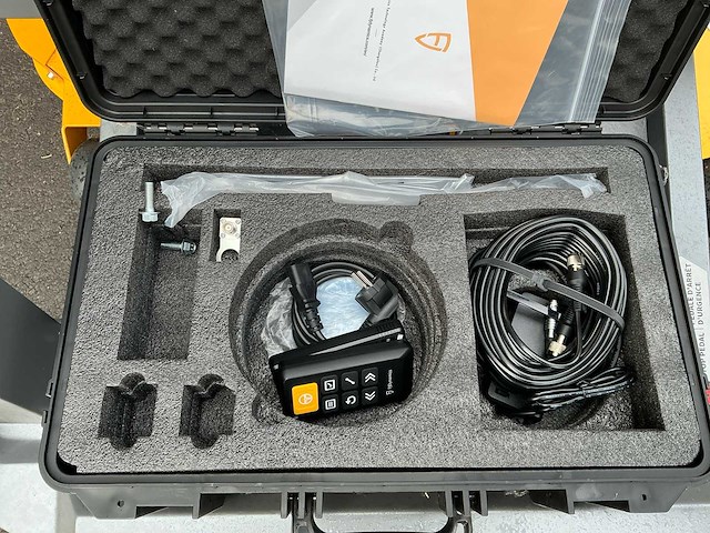 2022 fjdynamics fjdz42p zitmaaier - afbeelding 6 van  16