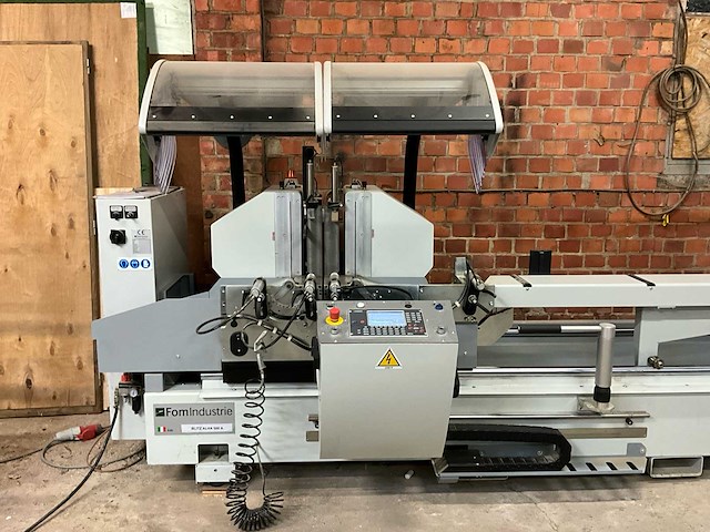 2022 fom industrie blitz alva 500 dubbele verstekzaagmachine - afbeelding 23 van  39