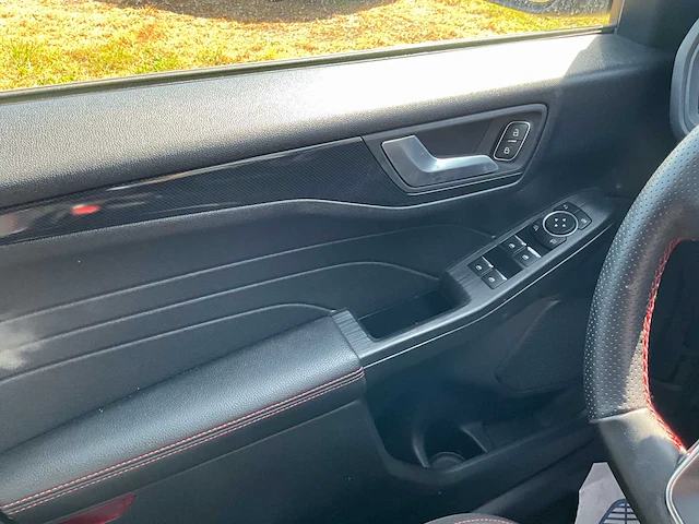 2022 ford kuga - personenauto - afbeelding 8 van  42