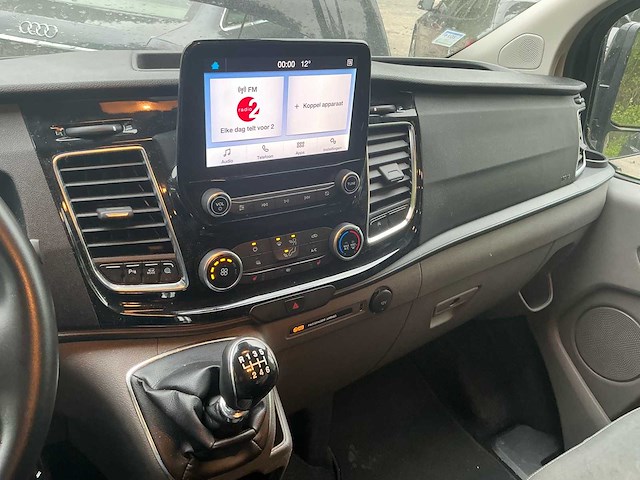 2022 ford transit custom zwart personenauto - afbeelding 7 van  34