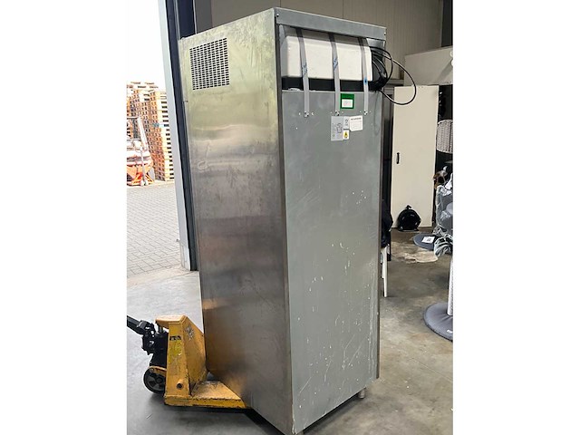 2022 ggm gastro tf700ndg vitrinediepvries - afbeelding 4 van  4