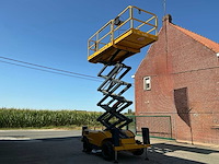 2022 haulotte compact 12dx hoogwerker / schaarlift - afbeelding 10 van  12