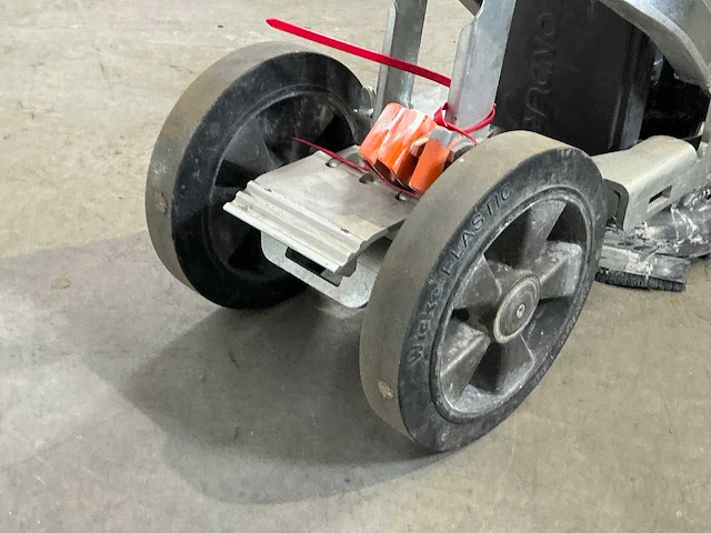 2022 husqvarna pg280 betonschuurmachine 280mm - afbeelding 4 van  8