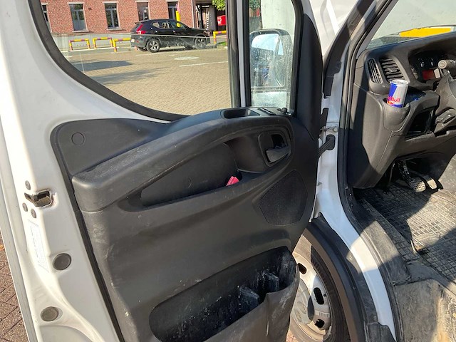 2022 iveco 35c18 l4 bedrijfswagen - afbeelding 13 van  53