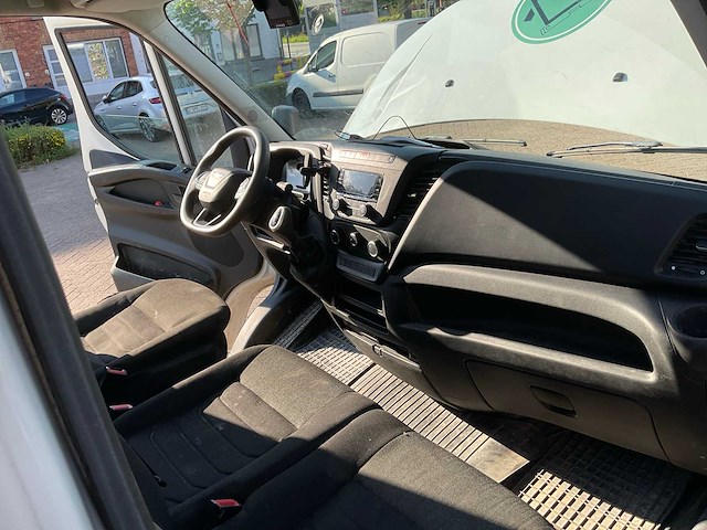 2022 iveco 35c18 l4 bedrijfswagen - afbeelding 22 van  53