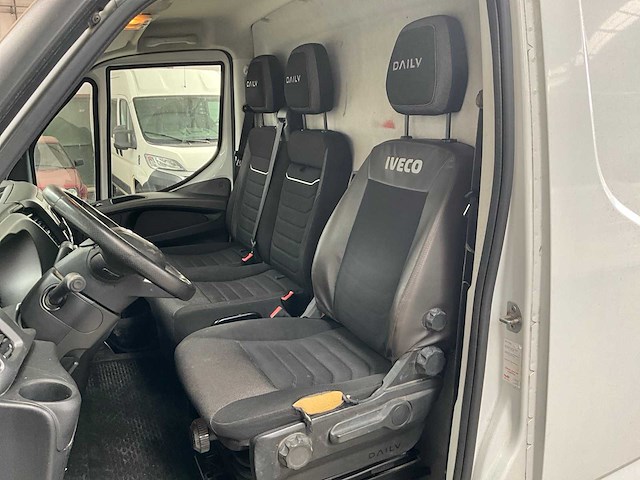 2022 iveco 35s18 - afbeelding 2 van  37