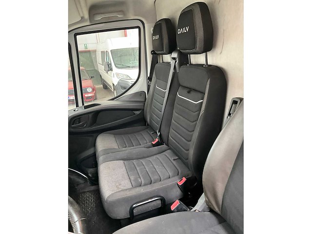 2022 iveco 35s18 - afbeelding 9 van  37