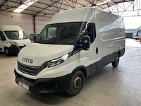 2022 iveco 35s18