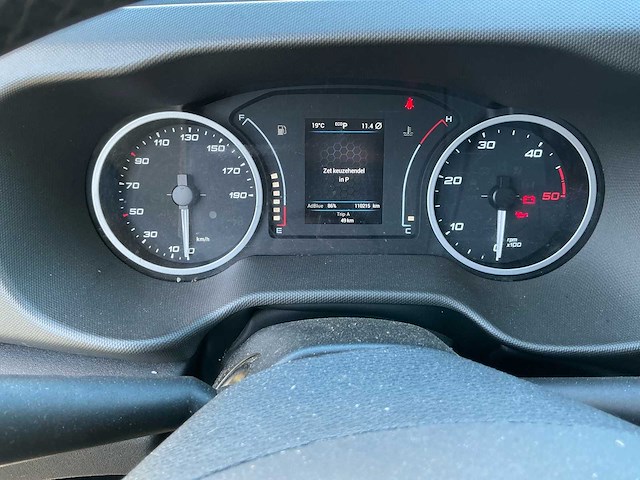 2022 iveco daily bestelbus personenauto - afbeelding 11 van  26