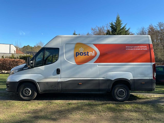 2022 iveco daily bestelbus personenauto - afbeelding 12 van  26