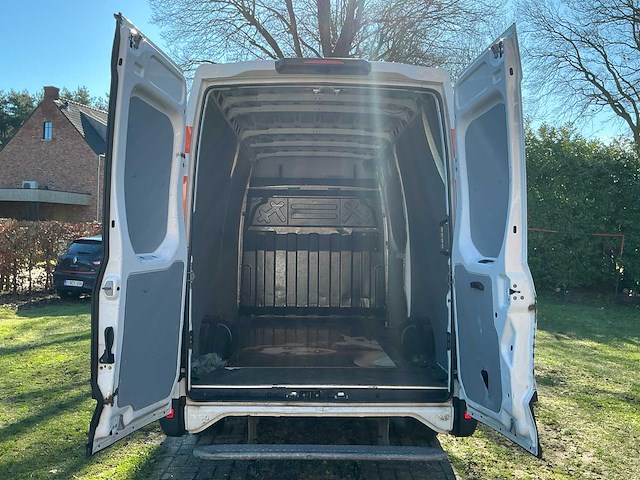2022 iveco daily bestelbus personenauto - afbeelding 7 van  28