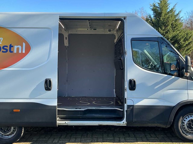 2022 iveco daily bestelbus personenauto - afbeelding 9 van  28