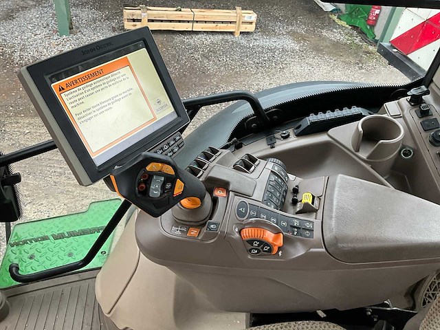 2022 john deere 6r230 vierwielaangedreven landbouwtractor - afbeelding 11 van  23
