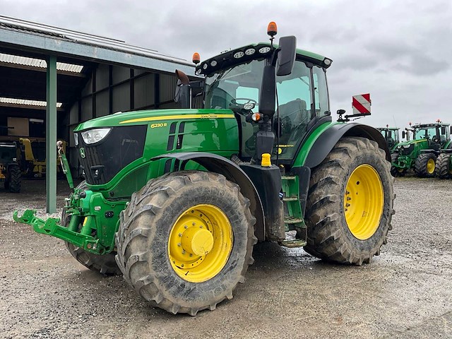 2022 john deere 6r230 vierwielaangedreven landbouwtractor - afbeelding 1 van  23