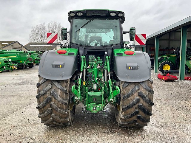 2022 john deere 6r230 vierwielaangedreven landbouwtractor - afbeelding 20 van  23