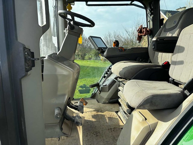 2022 john deere 8r 310 4wd landbouwtractor - afbeelding 23 van  47