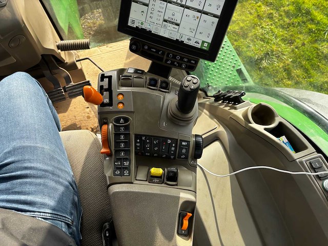 2022 john deere 8r 310 4wd landbouwtractor - afbeelding 25 van  47