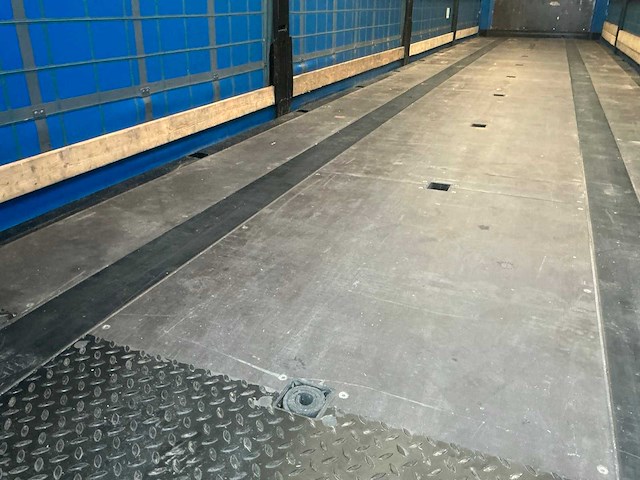 2022 krone sd semi-zeiltrailer - afbeelding 6 van  23