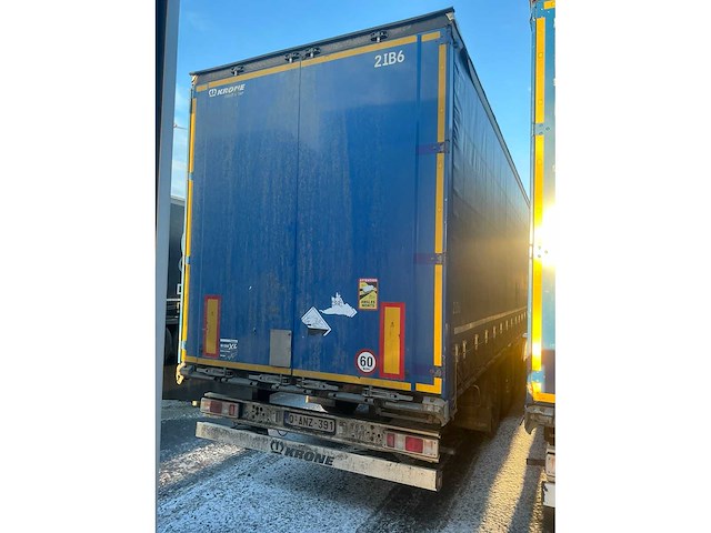 2022 krone sd semi-zeiltrailer - afbeelding 18 van  23