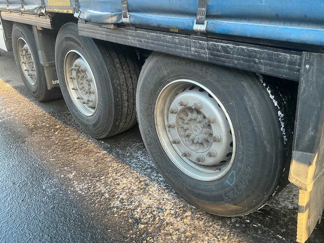 2022 krone sd semi-zeiltrailer - afbeelding 20 van  23