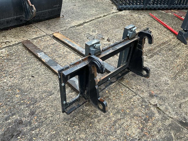 2022 kubota pv-2a-1200 vorkenbord - afbeelding 4 van  6