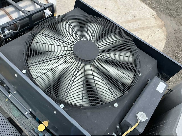 2022 kuhn artec evo 5000 l spuit - afbeelding 32 van  75