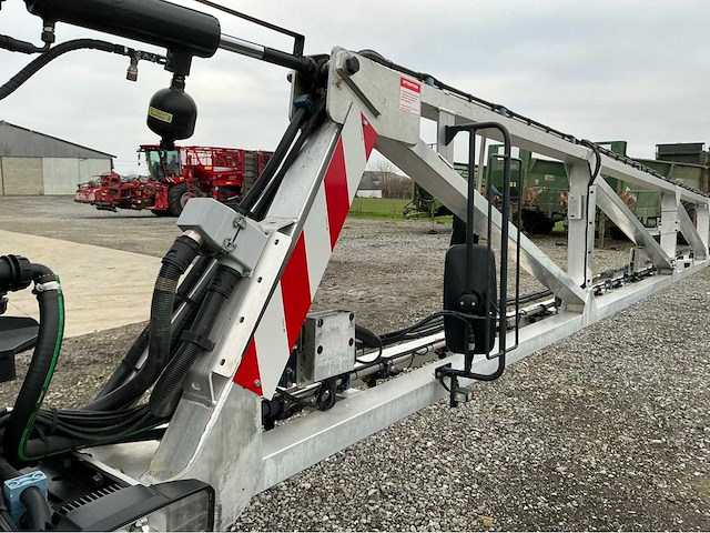 2022 kuhn artec evo 5000 l spuit - afbeelding 56 van  75