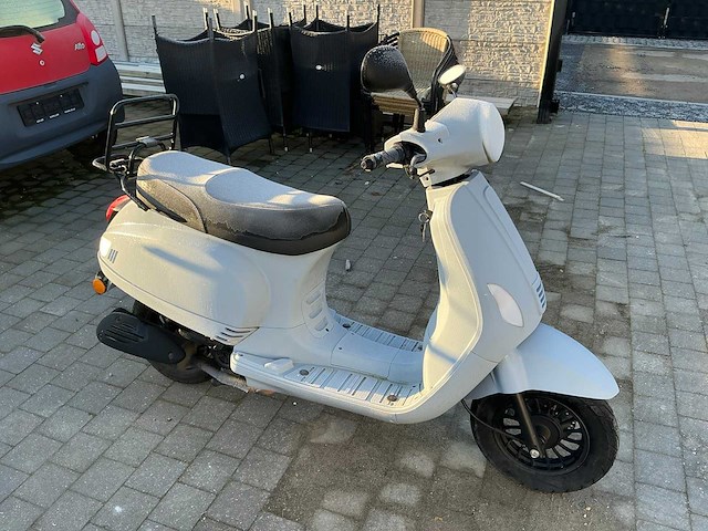 2022 la souris jj50qt-21 brommer - afbeelding 7 van  10