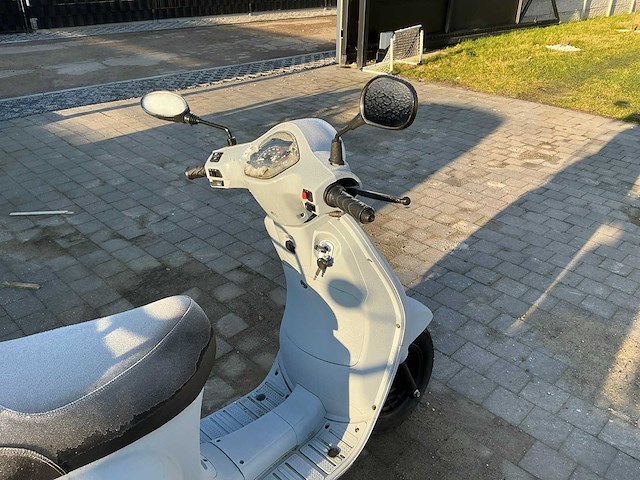 2022 la souris jj50qt-21 brommer - afbeelding 9 van  10