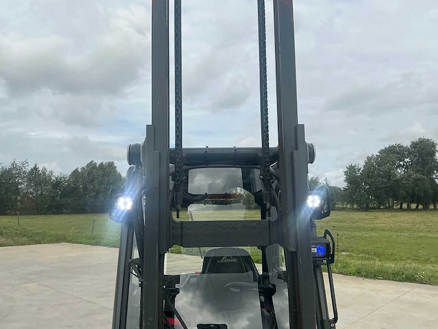 2022 linde h20t-01 vorkheftruck met weegsysteem en brand beveiliging - afbeelding 33 van  82