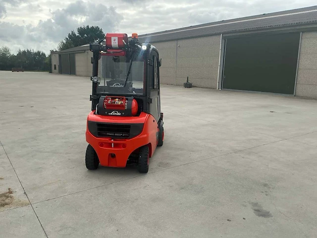 2022 linde h20t-01 vorkheftruck met weegsysteem en brand beveiliging - afbeelding 75 van  127