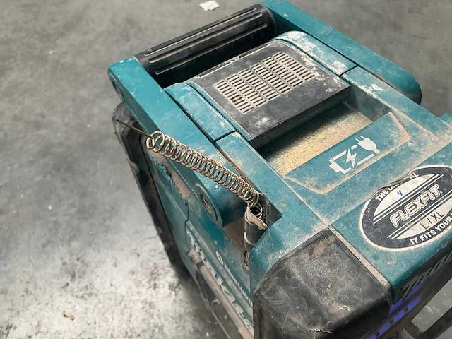 2022 makita dmr301 werfradio - afbeelding 3 van  8