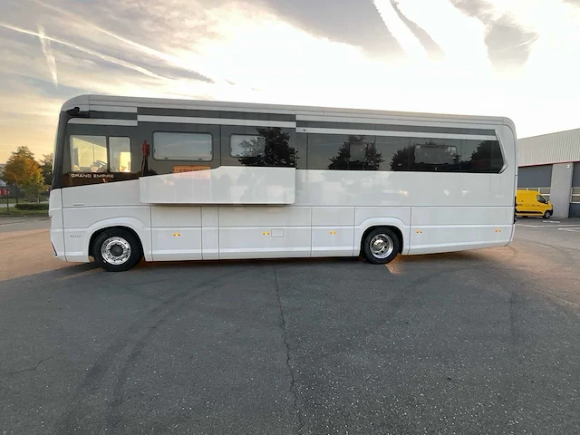 2022 mercedes-benz actros morelo - grand empire 110 gso - afbeelding 12 van  58