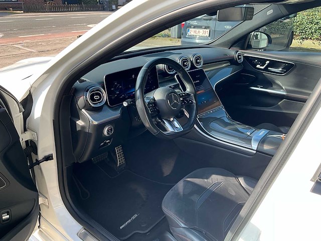 2022 mercedes-benz amg c 43 4matic+ personenauto - afbeelding 27 van  54