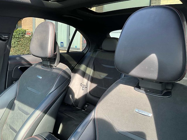 2022 mercedes-benz amg c 43 4matic+ personenauto - afbeelding 51 van  54