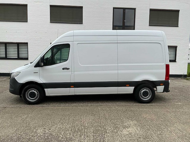 2022 mercedes-benz esprinter bestelwagen personenauto - afbeelding 12 van  22