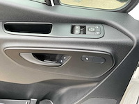 2022 mercedes-benz esprinter bestelwagen personenauto - afbeelding 10 van  22