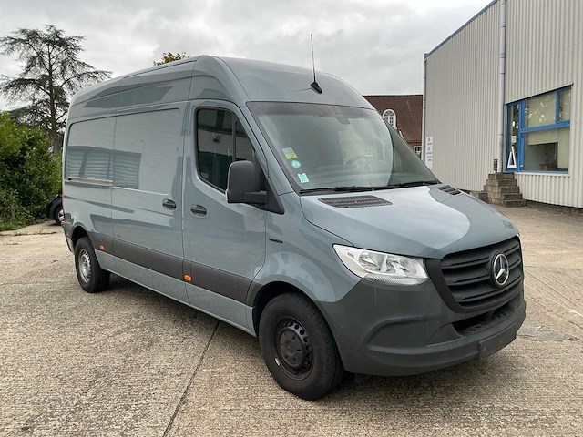 2022 mercedes-benz esprinter bestelwagen personenauto - afbeelding 24 van  26
