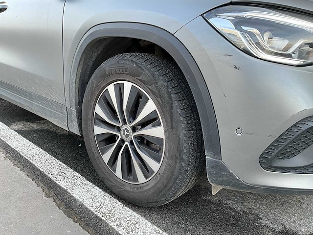 2022 mercedes-benz gla 200d personenauto - afbeelding 31 van  47