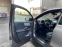 2022 mercedes-benz gla 200d personenauto - afbeelding 9 van  47