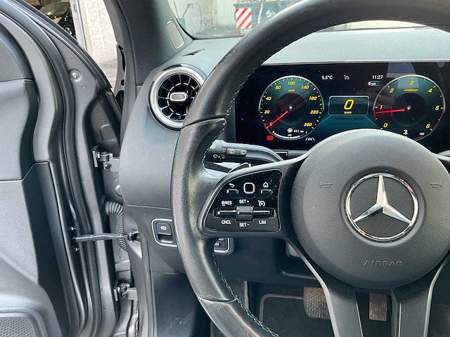 2022 mercedes-benz gla 200d personenauto - afbeelding 37 van  47