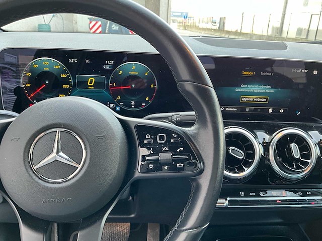 2022 mercedes-benz gla 200d personenauto - afbeelding 14 van  47