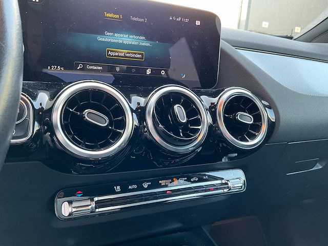 2022 mercedes-benz gla 200d personenauto - afbeelding 45 van  47