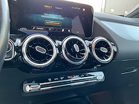 2022 mercedes-benz gla 200d personenauto - afbeelding 45 van  47