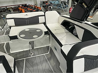 2022 monterey bowrider 258ss sportboot - afbeelding 2 van  9