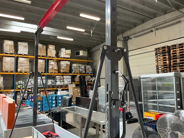 2022 mw tools ptlk1 mobiele portaalkraan - afbeelding 6 van  8
