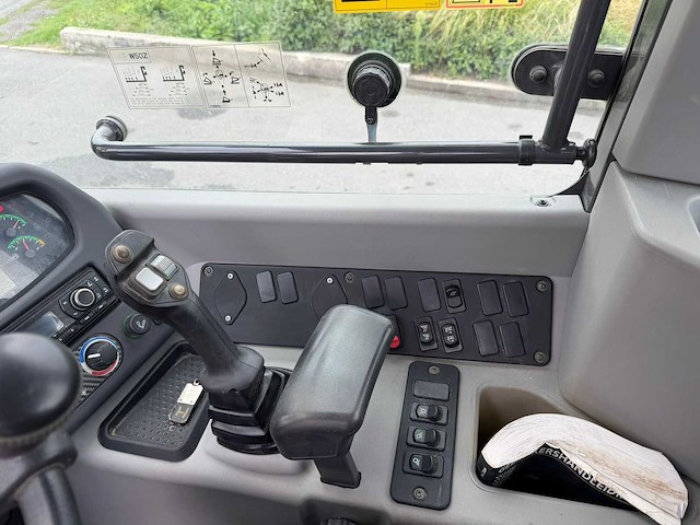 2022 new holland w50c bulldozer - afbeelding 20 van  35