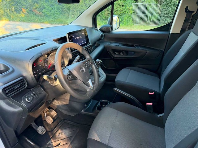 2022 opel combo 1.5 diesel - airco - navigatie - afbeelding 14 van  45