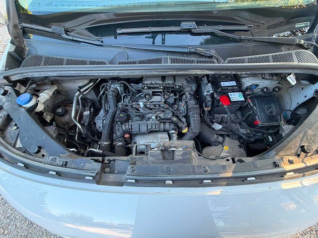 2022 opel combo 1.5 diesel - airco - navigatie - afbeelding 22 van  45