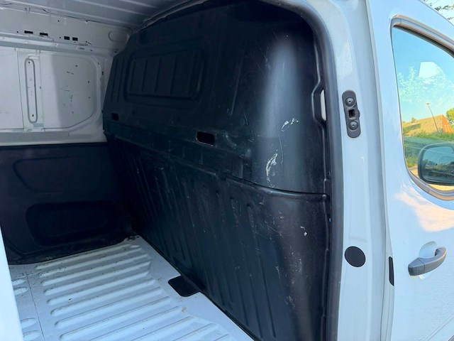 2022 opel combo 1.5 diesel - airco - navigatie - afbeelding 26 van  45